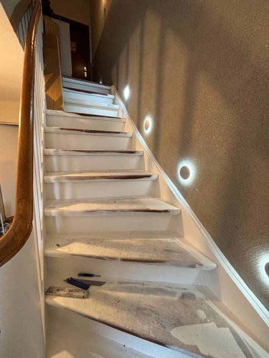 Dieselbe Treppe während der Renovierung