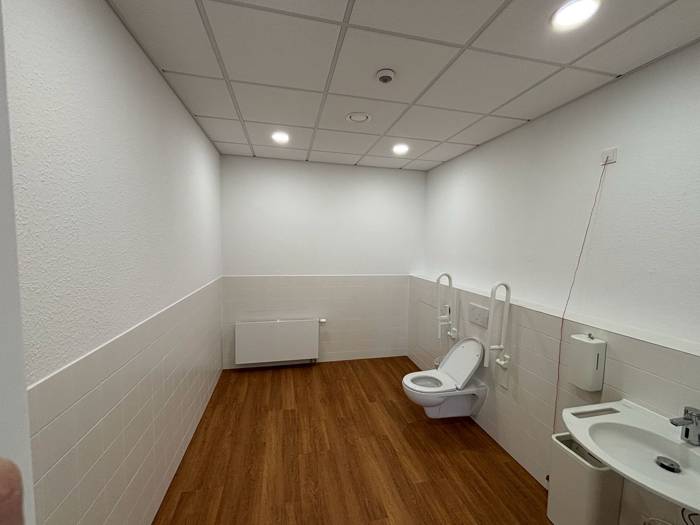 Barrierefreies WC, fertig
